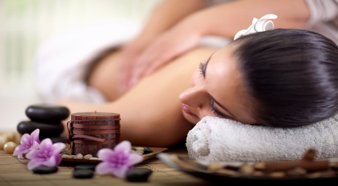 aromatherapy massage service in ajman