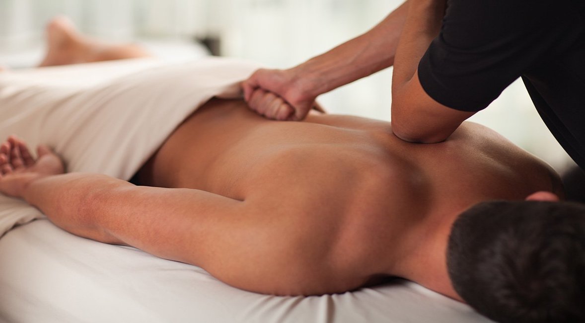 deep tissue massage service in ajman
