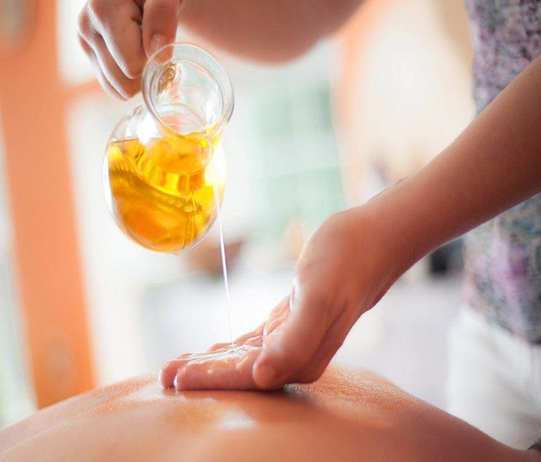 ruby flower spa hot oil massage services in ajman